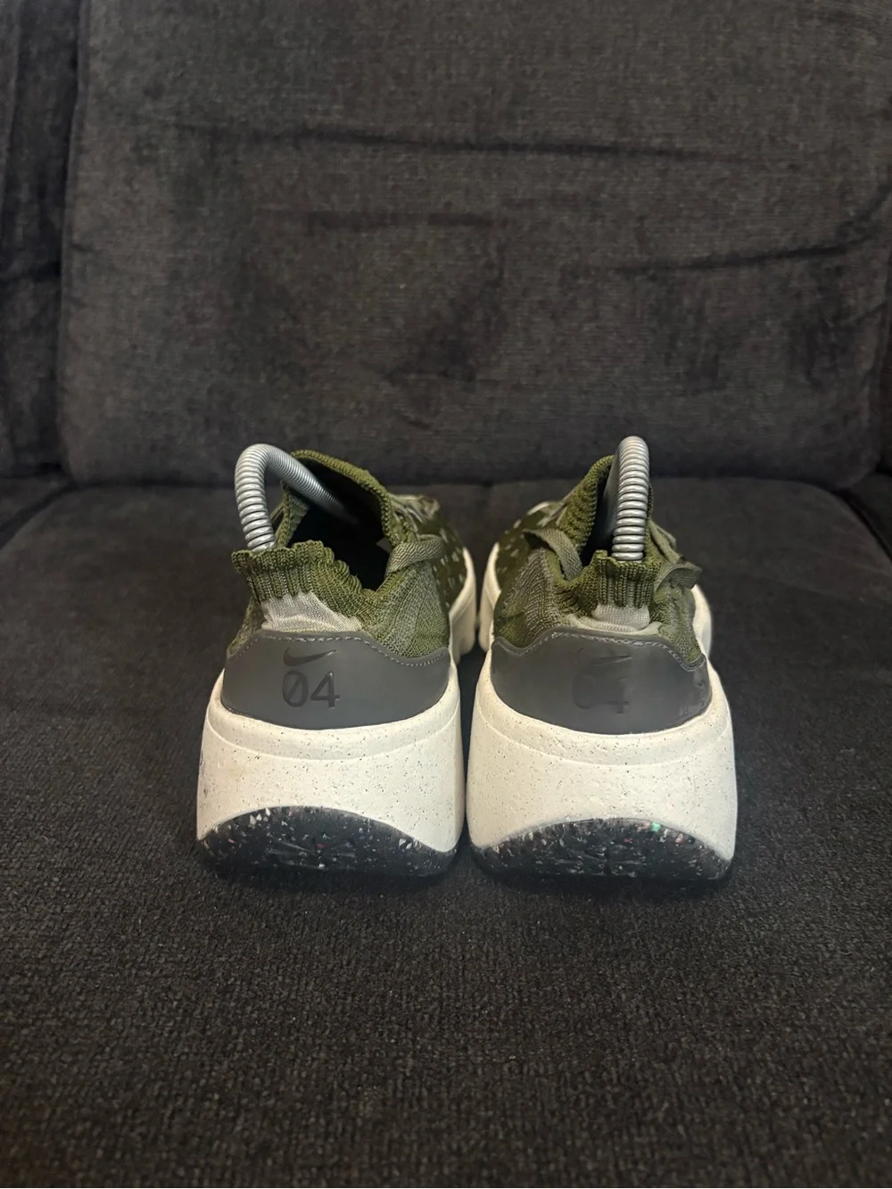 Nike Space Hippie 04 Shoes Womens Size 8.5 Green Crater Flyknit Sneakers Lace Up